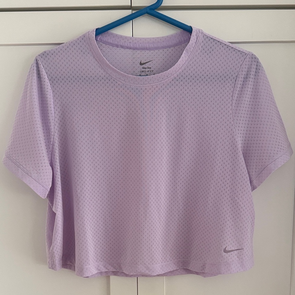 Nike Women's Light Purple Short Sleeve Top